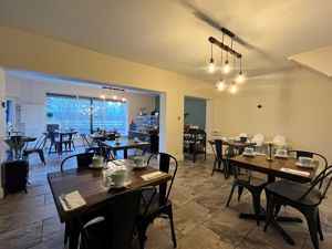 Photo 3- click for photo gallery